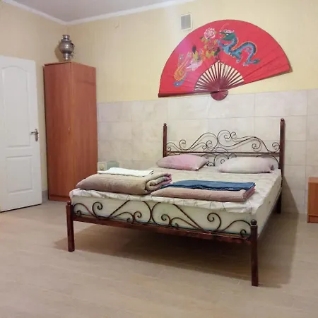 Stepan Bandery Street, 51 Апартаменты Львов